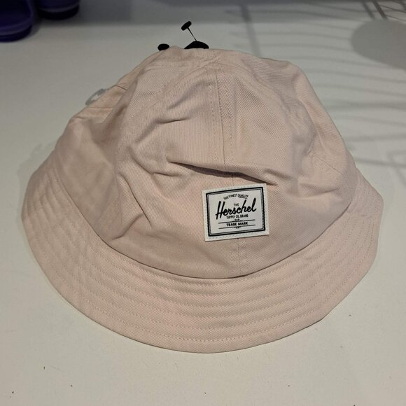 Herschel Supply Co. Other - Henderson bucket moonbeam Herschel hat in tan / natural color